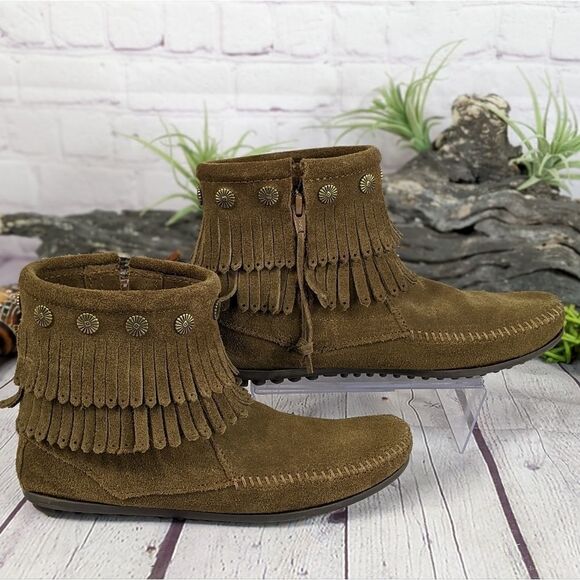 Minnetonka Double Fringe Side Zip Moccasin Boot - Picture 3 of 10